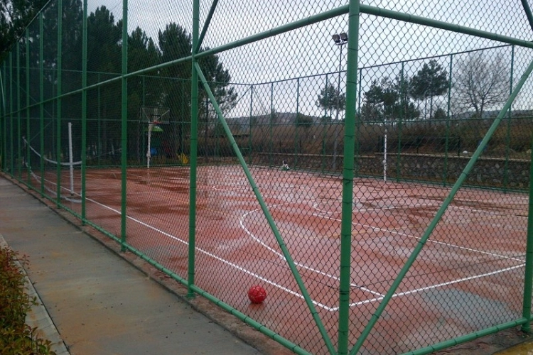 Ankara Spor Sahası Çevre Çit Yapımı